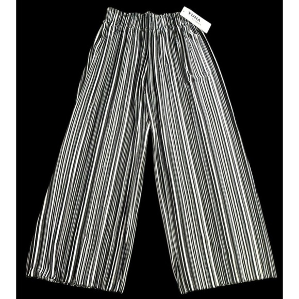 Yuno Fashion Boho Elastic‎ Waist Wide Leg Black Striped Sheer Pants One Size NWT